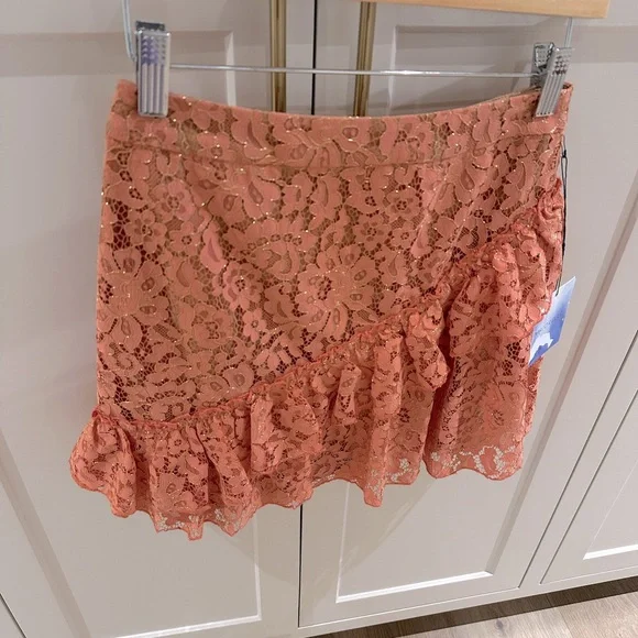 NWT ✨ Majorelle coral floral Lace Odeza Ruffle Skirt size small - Picture 2 of 10